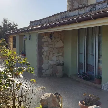 Renzo E Lucia Couette-café Sant Isidoro (Sardinia)